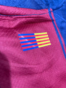 Camisa Barcelona Listrada Azul e Grená – Modelo Torcedor Performance Fan Edition